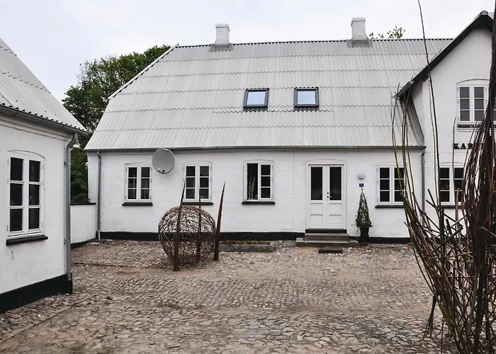 Three-bedroom In * フ ァボルグ